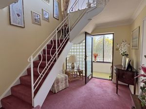 Photo 8- click for photo gallery